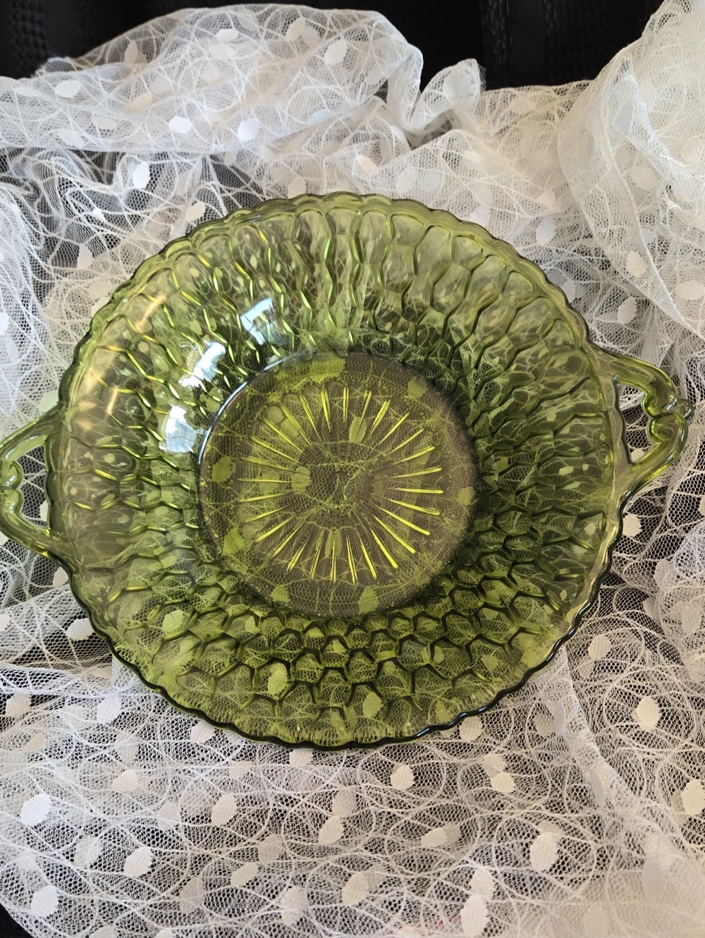 Vintage Indiana Glass Avocado Green Handled Honeycomb Design Serving Bowl